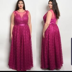 SALE PRICED! Plus magenta formal gown